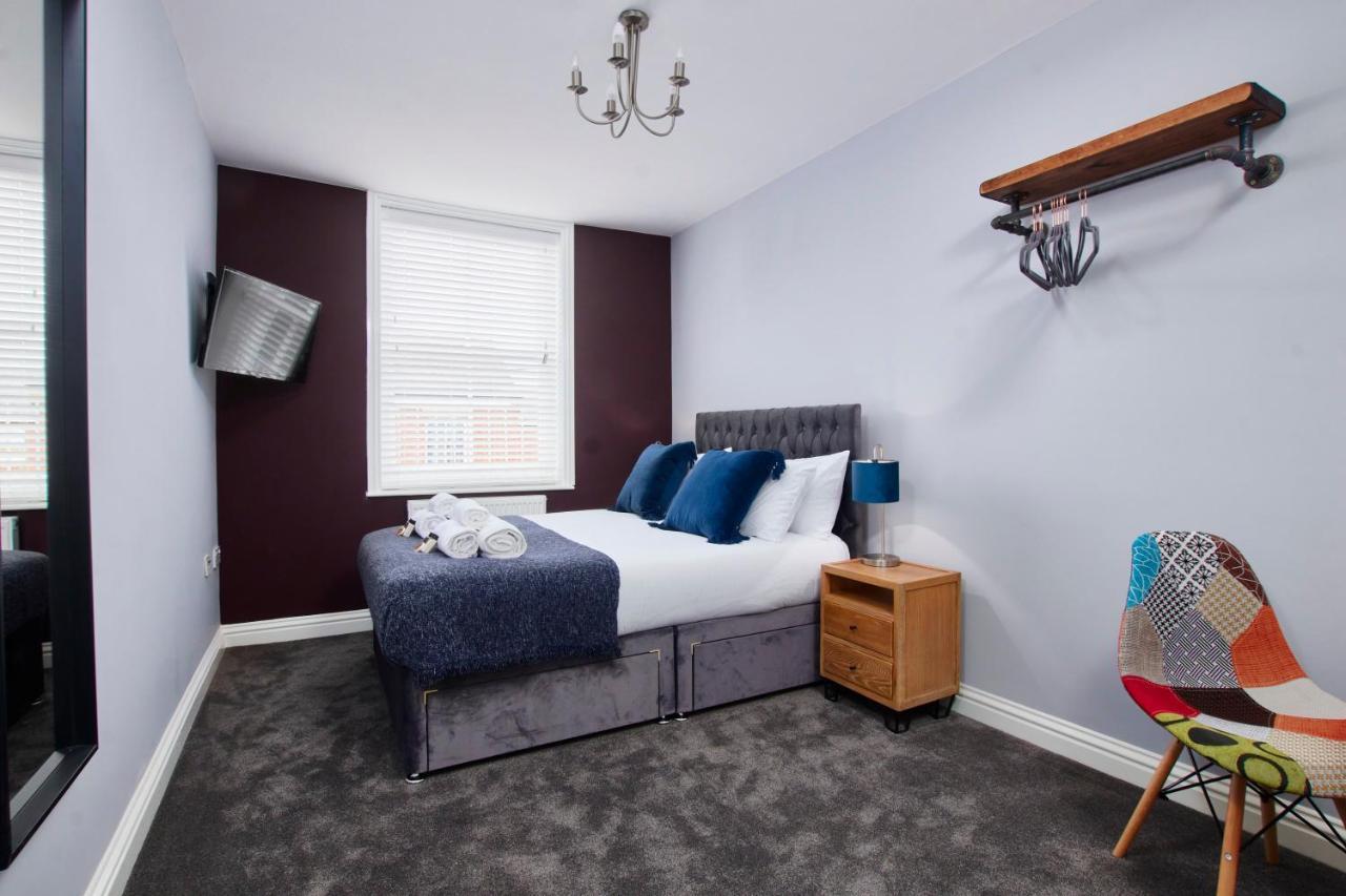 Delven House, Apartment 5 - Self Check-In, Self-Catering Serviced Apartment For East Midlands Airport Castle Donington Bagian luar foto