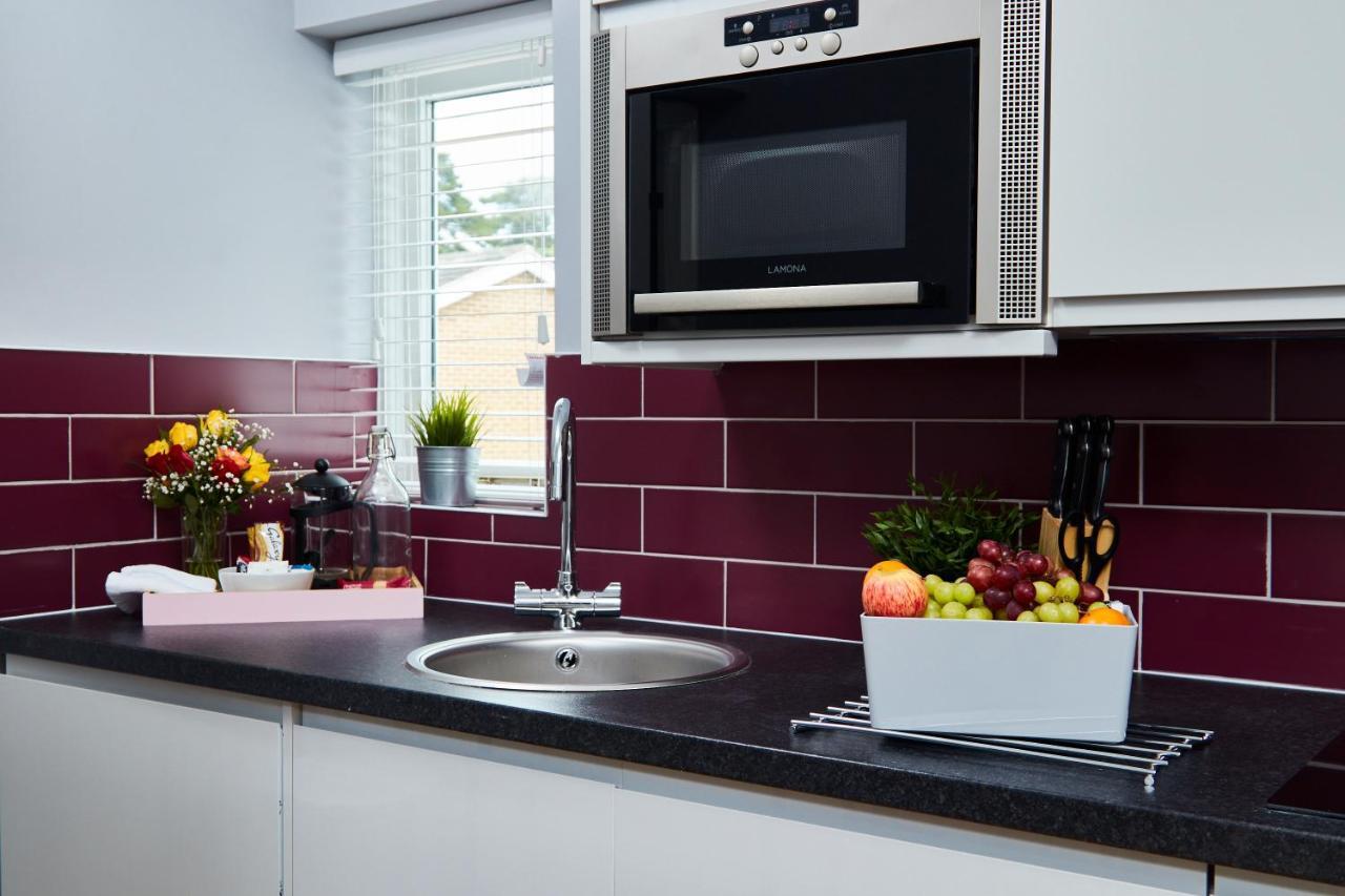 Delven House, Apartment 5 - Self Check-In, Self-Catering Serviced Apartment For East Midlands Airport Castle Donington Bagian luar foto