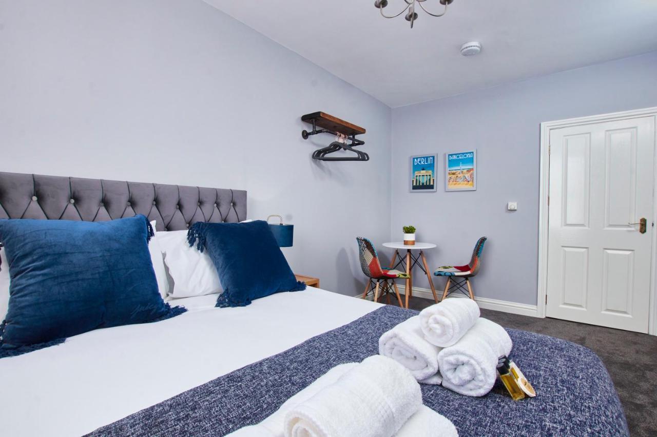 Delven House, Apartment 5 - Self Check-In, Self-Catering Serviced Apartment For East Midlands Airport Castle Donington Bagian luar foto